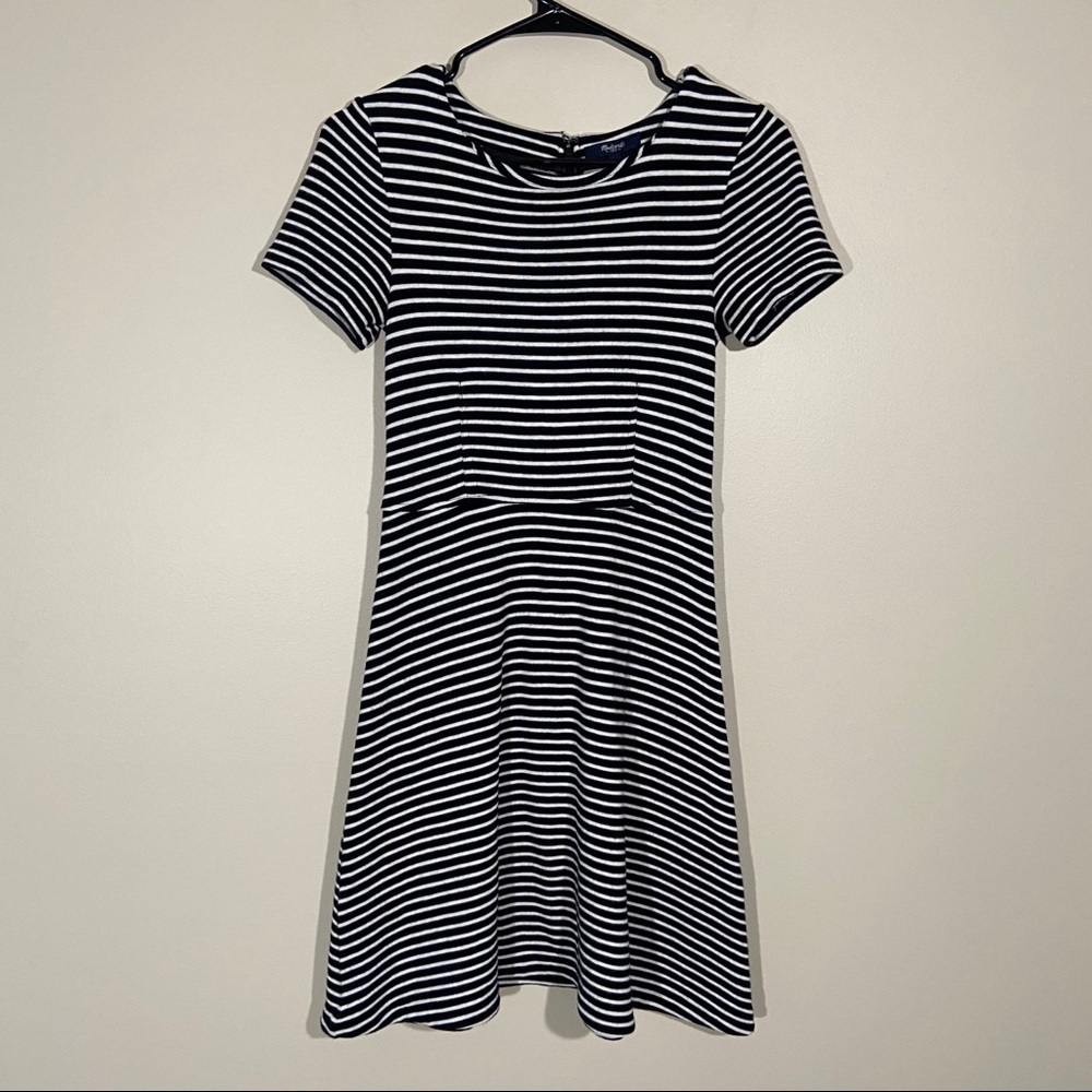 Madewell Striped Fit And Flare Short Sleeve Dress